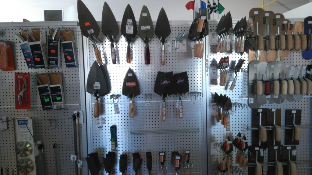 Pointer trowels