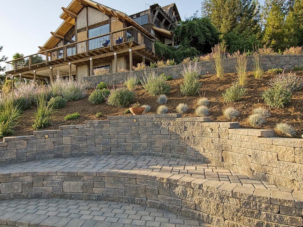Stone retaining wall 1